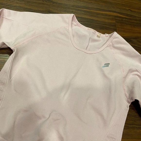 DoYouEven Air Seamless Long Sleeve Crop Top Size Small - Picture 3 of 8